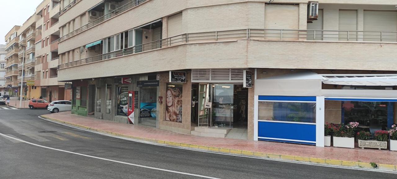 Cozy Studio Apartment Near The Beach トレビエハ エクステリア 写真